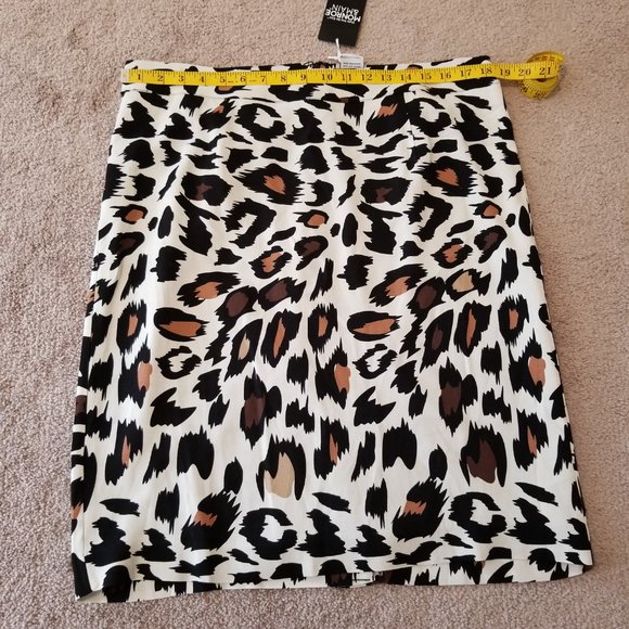 Monroe & Main Leopard Skirt, Size 14, NWT - Picture 7 of 11